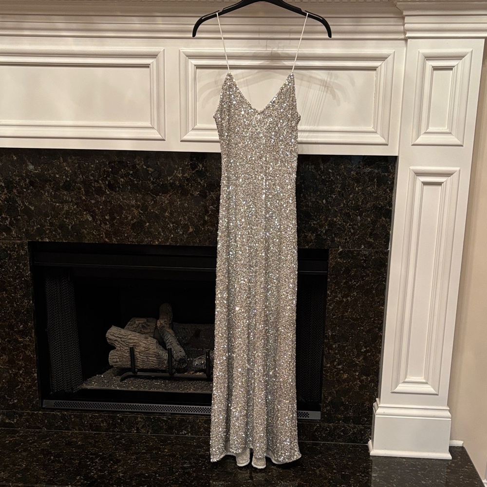 Zara long sequin silver v-neck midi dress sz.XS - Picture 10 of 13